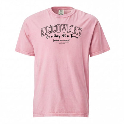 Sober T Shirt | Women's Recovery Looks Good On Me Garment-Dyed