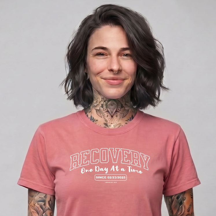 Recovery Looks Good On Me Women garment-dyed heavyweight Sober T Shirt